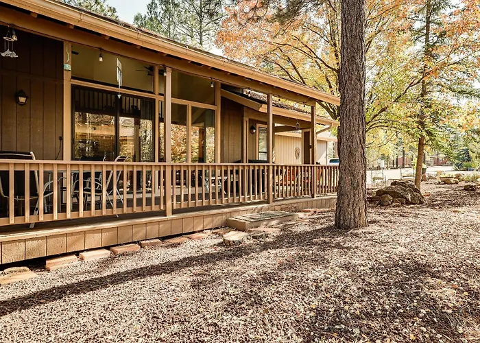 1 Mi To Golf Course: Wfh-friendly Pinetop Retreat Holiday home Indian Pine